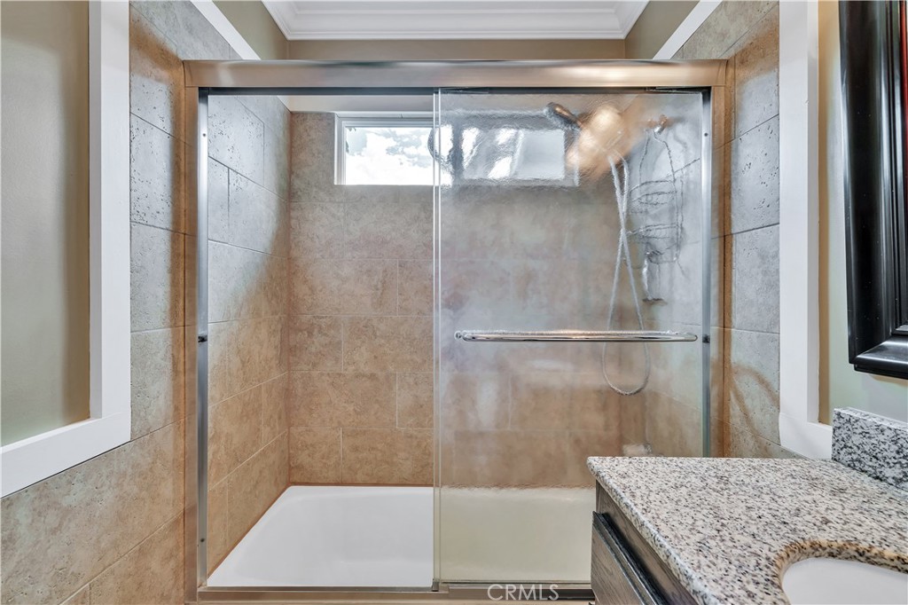 1833 261st Street Property Photo 26