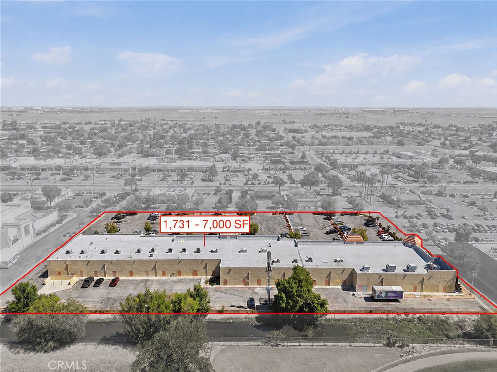 2140 E Palmdale Boulevard L Property Photo 5
