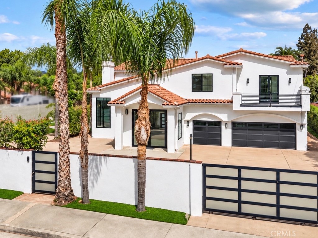 23129 Burbank Boulevard Property Photo