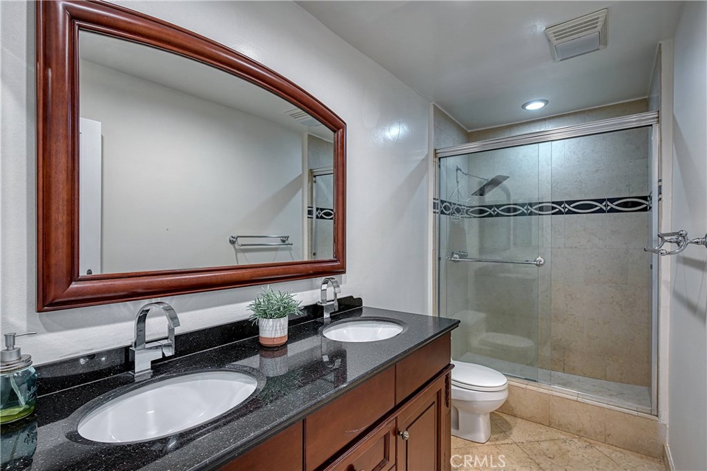 4414 Park Mallorca Property Photo 21