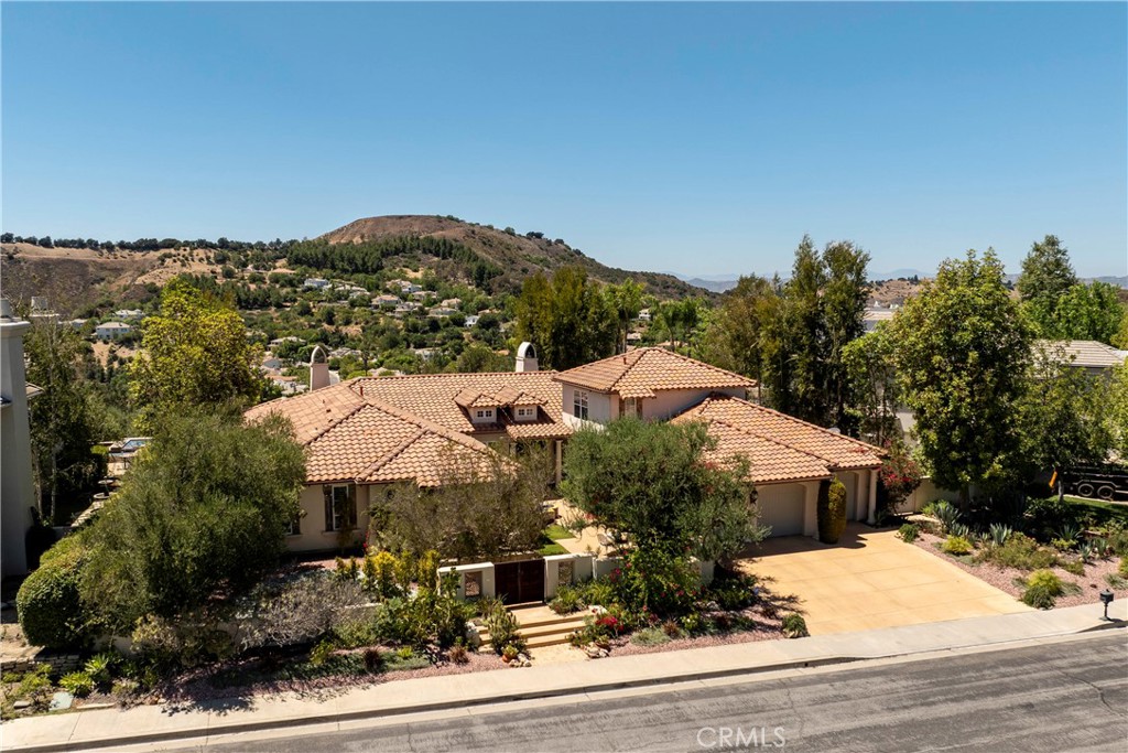 3315 Via Verde Court Property Photo 2