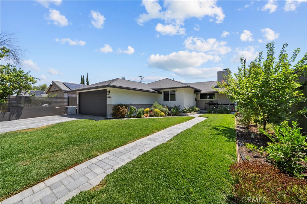 6946 Alcove Property Photo