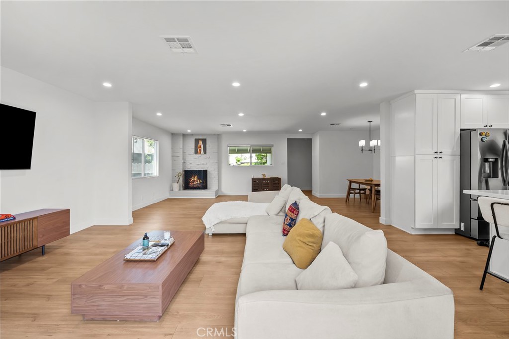 6946 Alcove Property Photo 7
