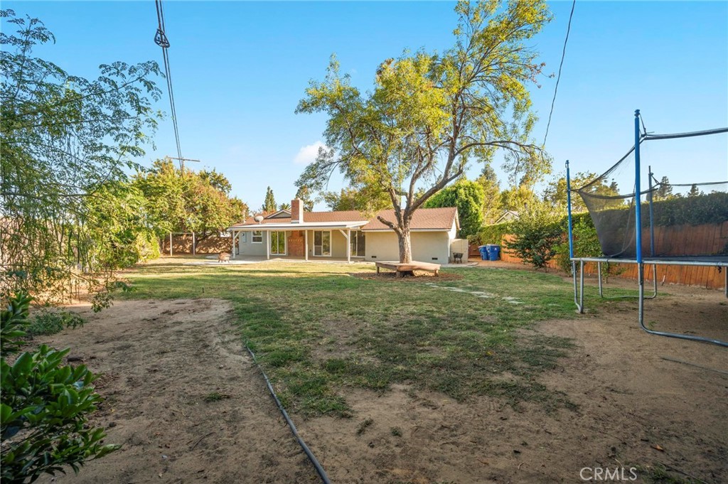 22923 Arminta Street Property Photo 31