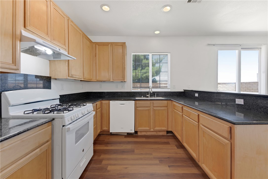 2109 Pearmain Property Photo 10