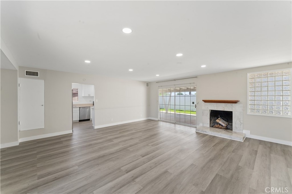 16550 Kalisher Property Photo 6