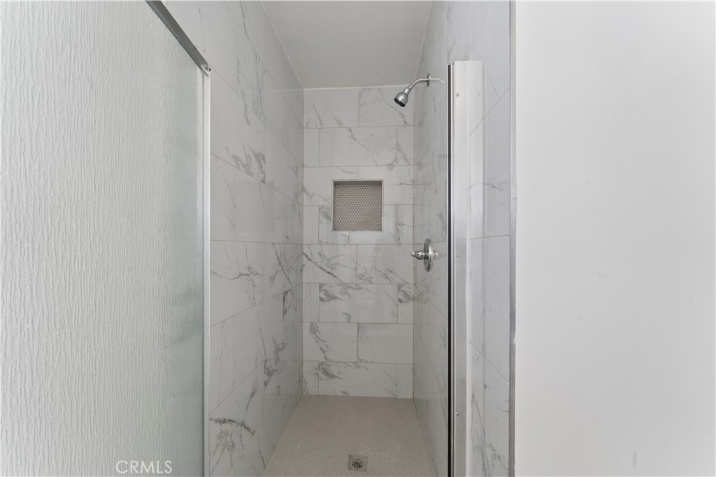 16550 Kalisher Property Photo 21