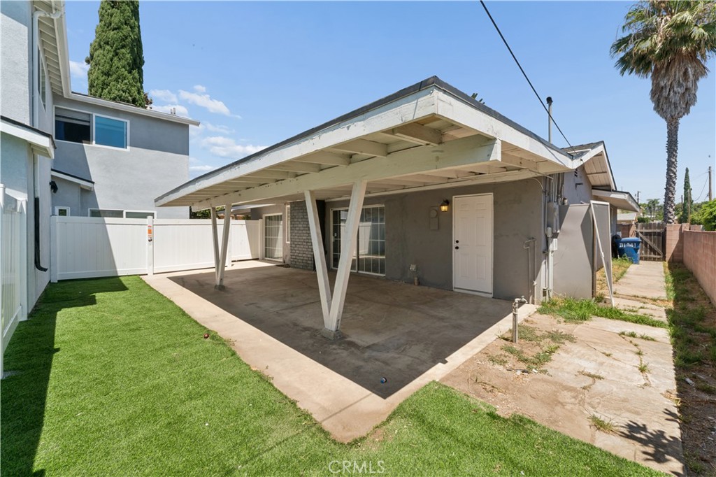 16550 Kalisher Property Photo 24