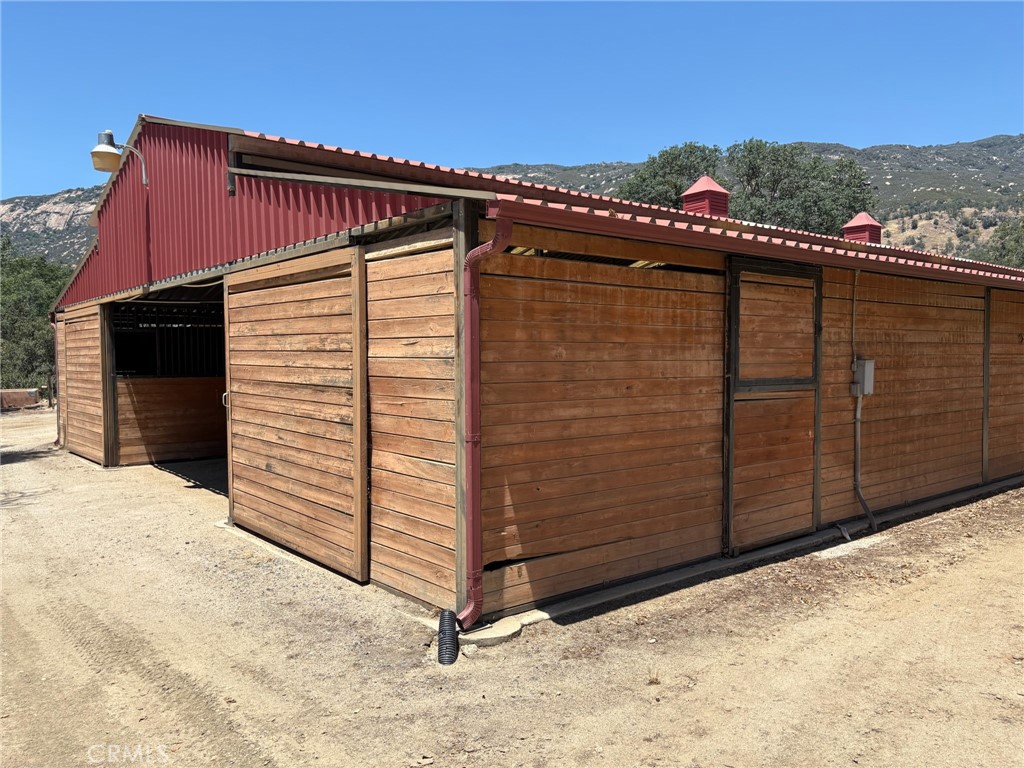 25029 Stewart Drive Property Photo 2