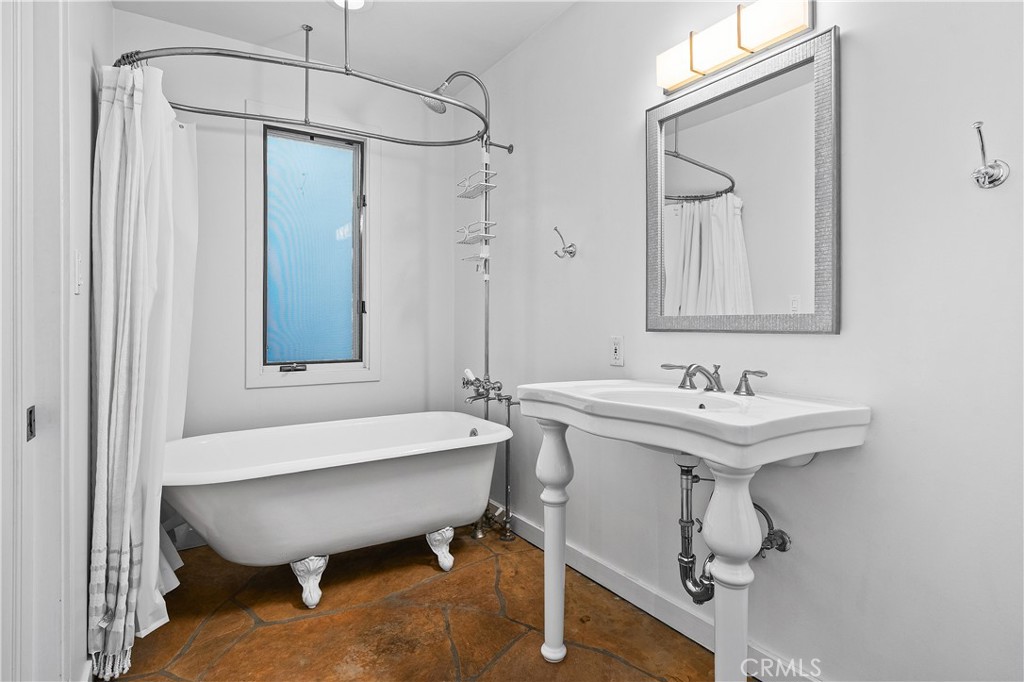 14 Anchorage Property Photo 29