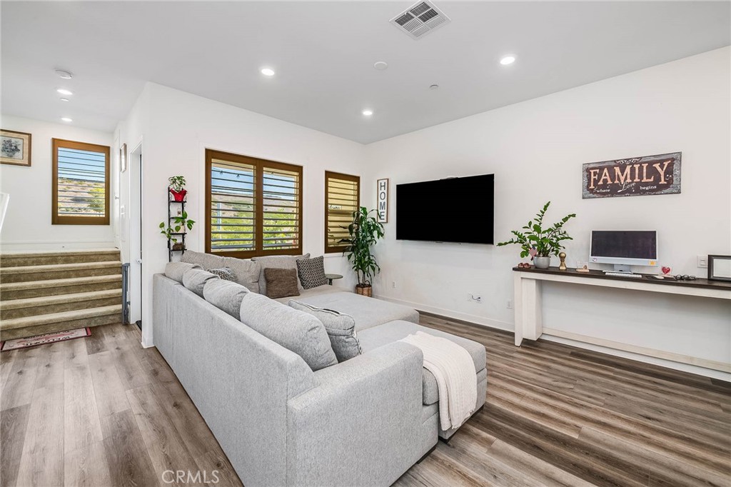 27036 Painted Sky Property Photo 10