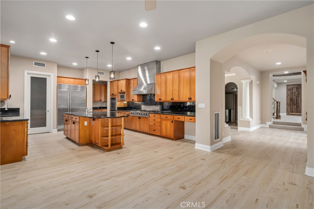 2020 W Avenue N Property Photo 23