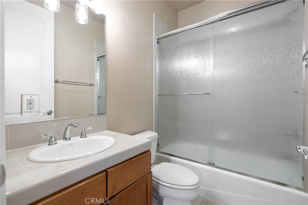 2020 W Avenue N Property Photo 32