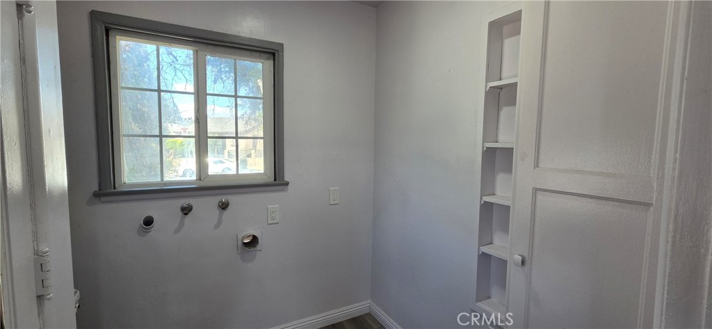 9646 Sandusky Avenue Property Photo 7