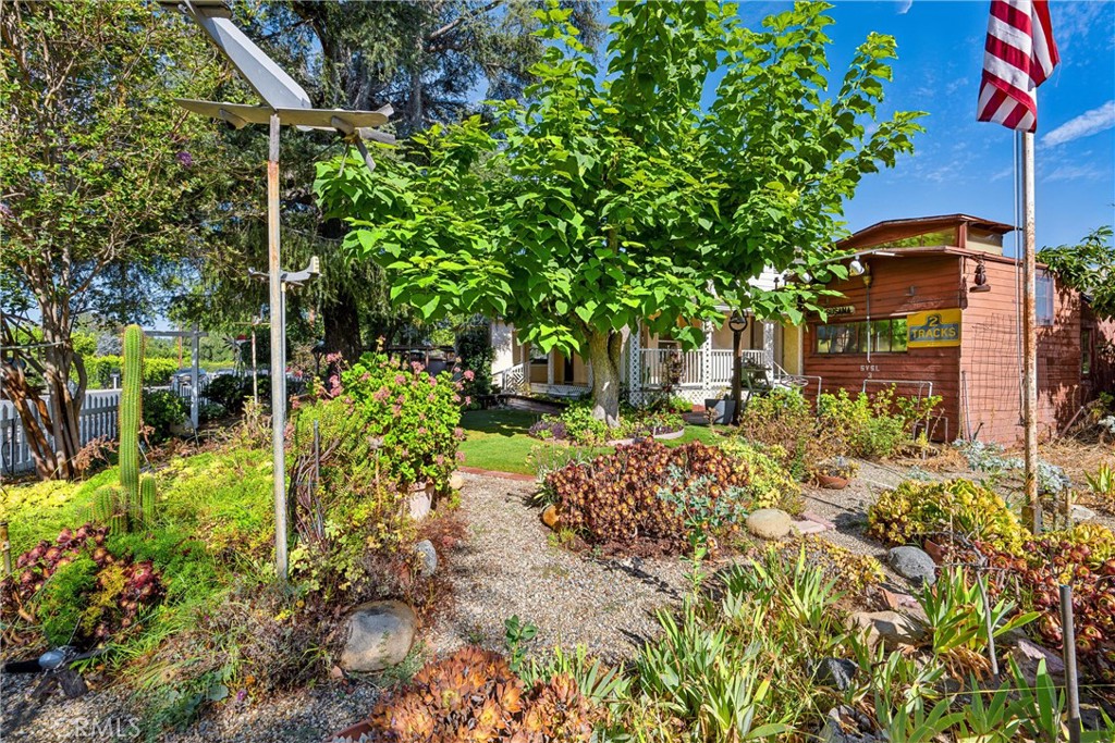 4241 Eve Property Photo 10