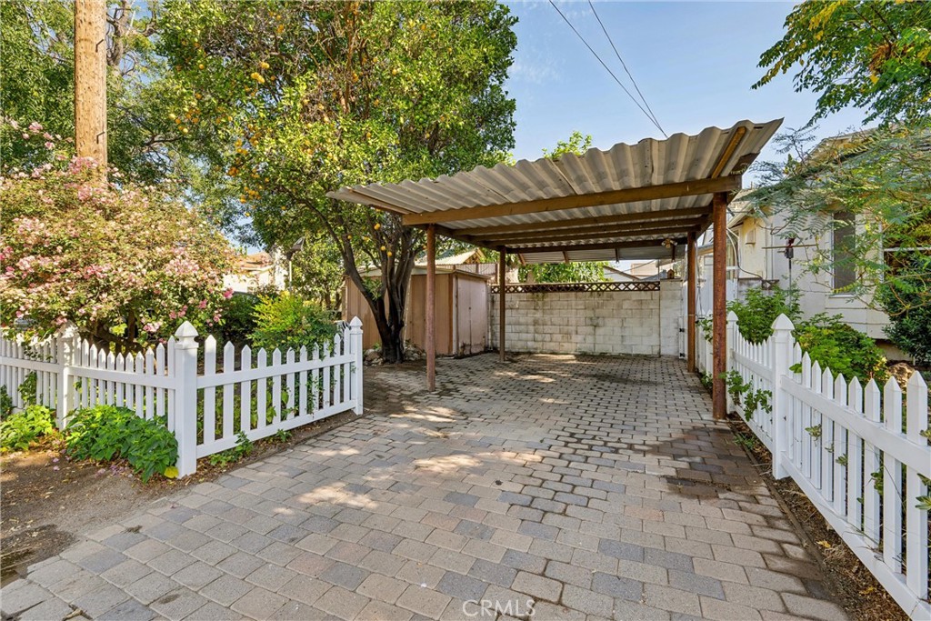 4241 Eve Property Photo 11
