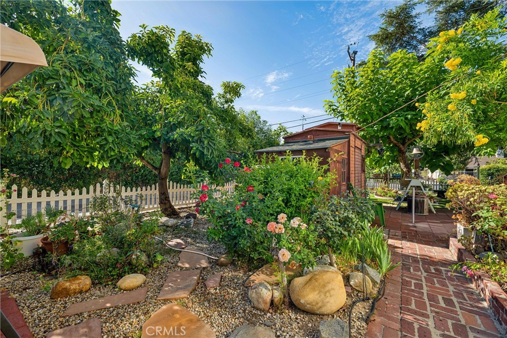 4241 Eve Property Photo 14