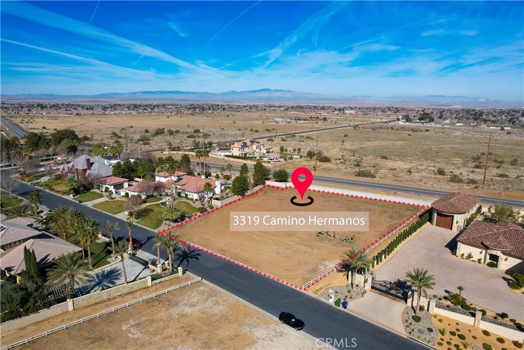 3319 Cam Hermanos Property Photo 2