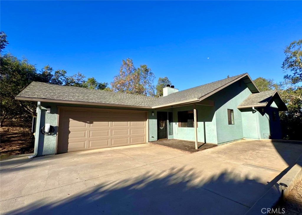 2529 Captains Walk Property Photo 1