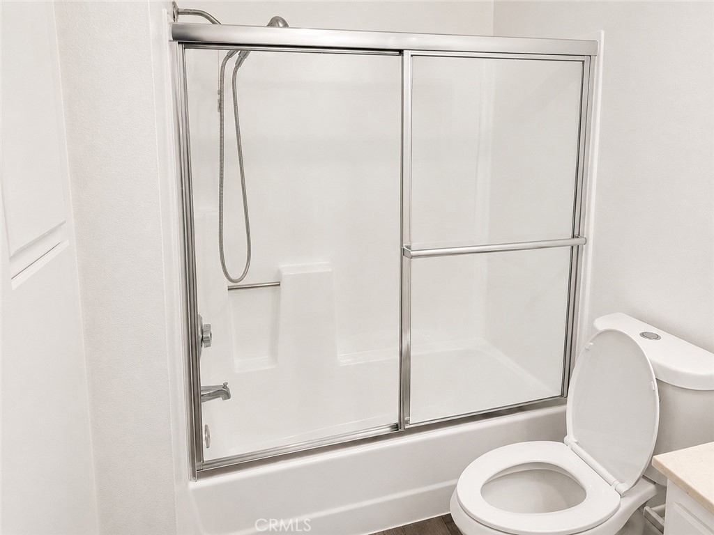 43731 8th Street E Property Photo 9