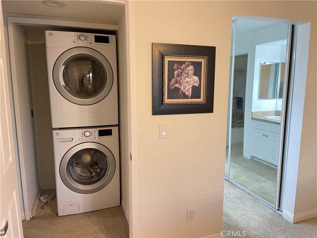 5540 Owensmouth Avenue 204 Property Photo 9