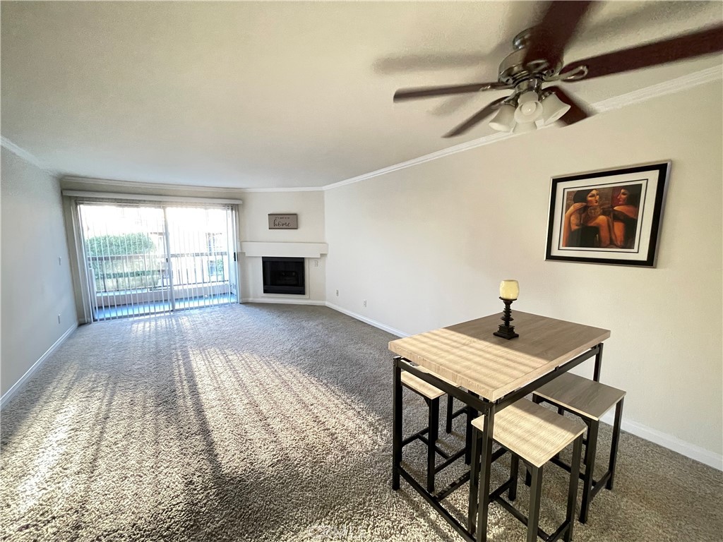 5540 Owensmouth Avenue 204 Property Photo 13