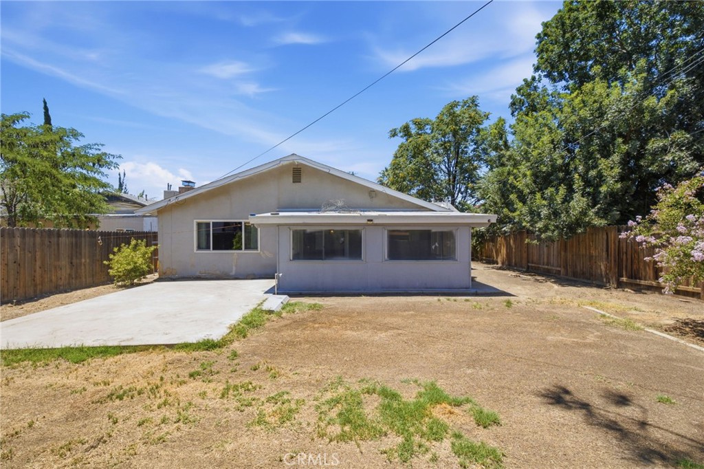 524 B Street Property Photo 2