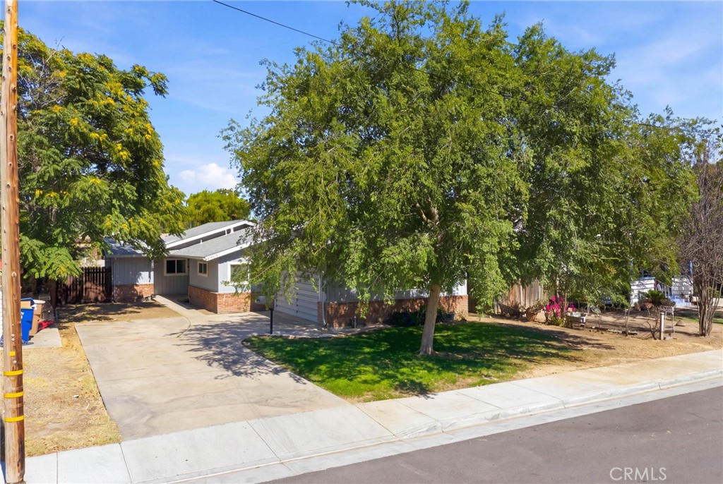 524 B Street Property Photo 5