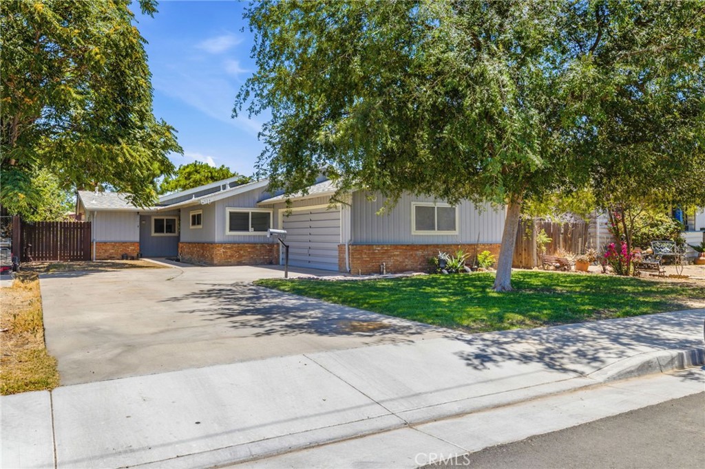 524 B Street Property Photo 7