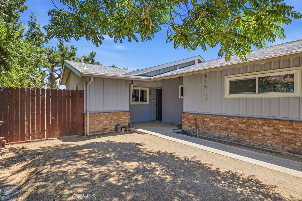 524 B Street Property Photo 8