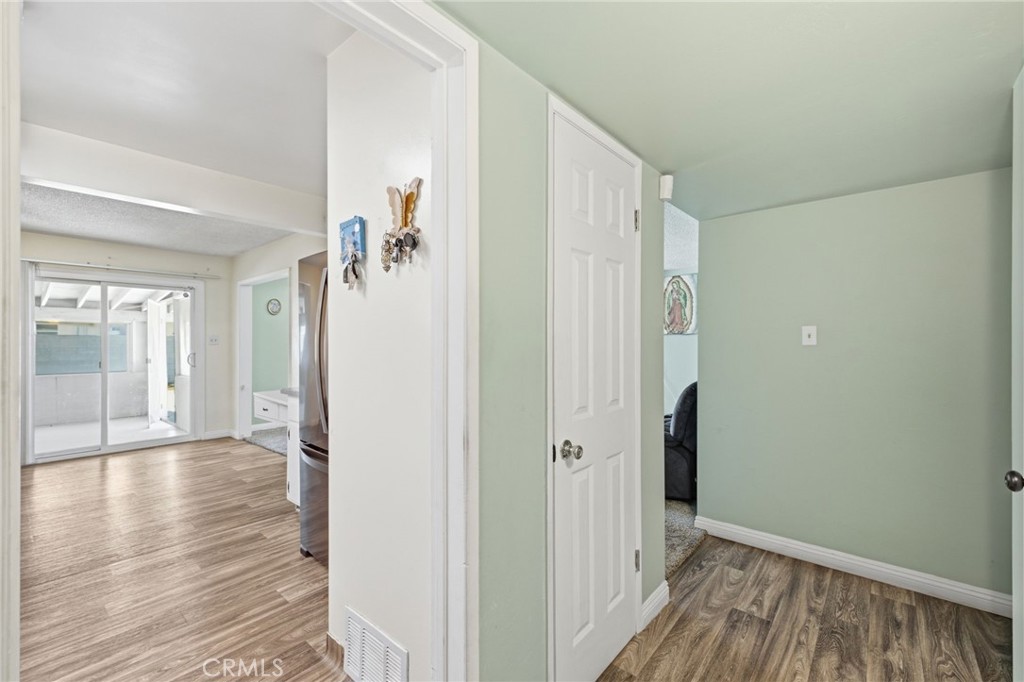 524 B Street Property Photo 9