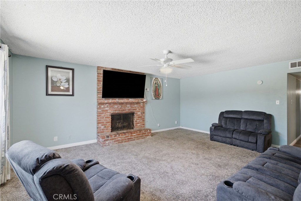 524 B Street Property Photo 12
