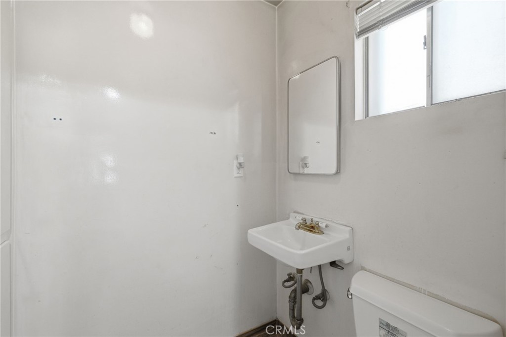 524 B Street Property Photo 28
