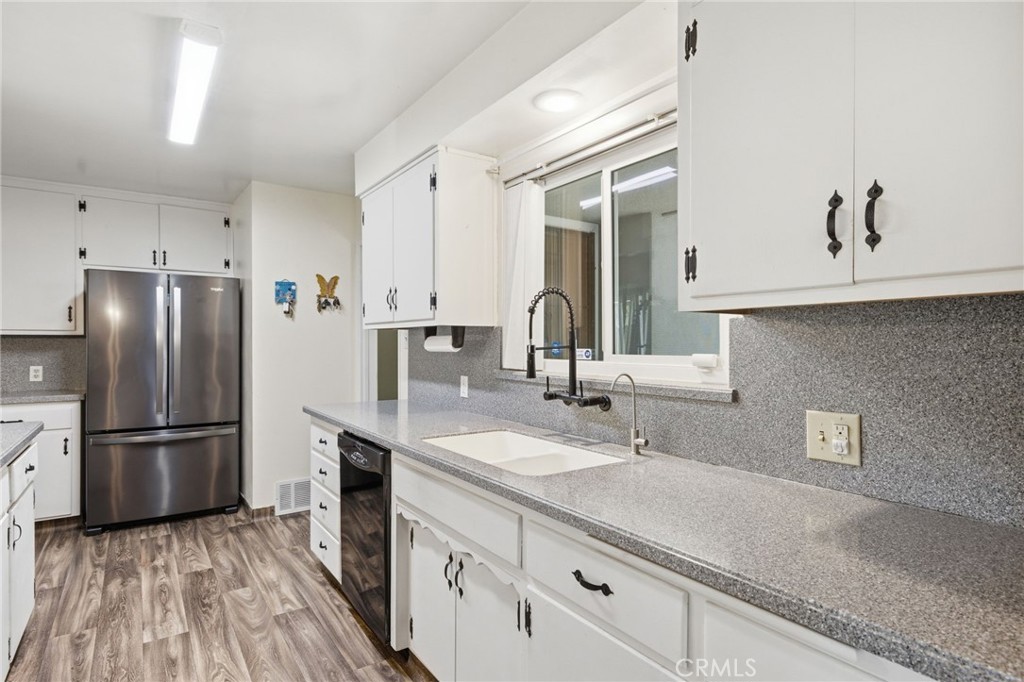 524 B Street Property Photo 29