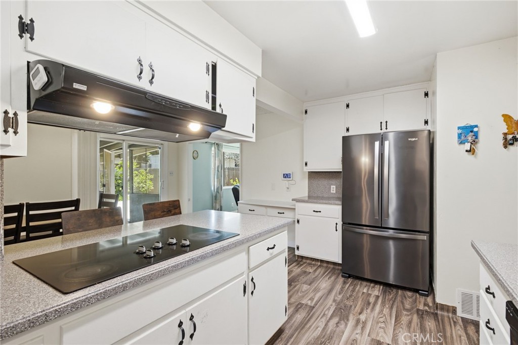 524 B Street Property Photo 31
