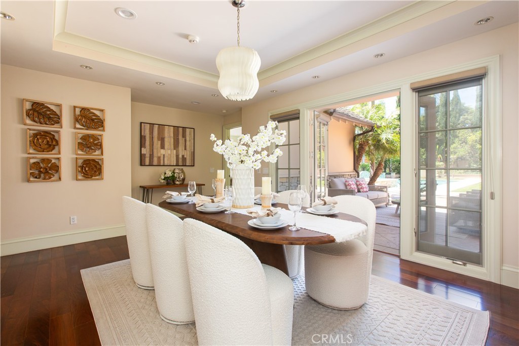 899 S Santa Anita Property Photo 16