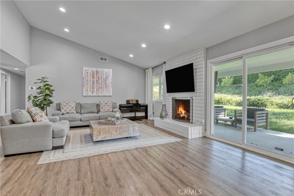 7293 Cirrus Way Property Photo 1