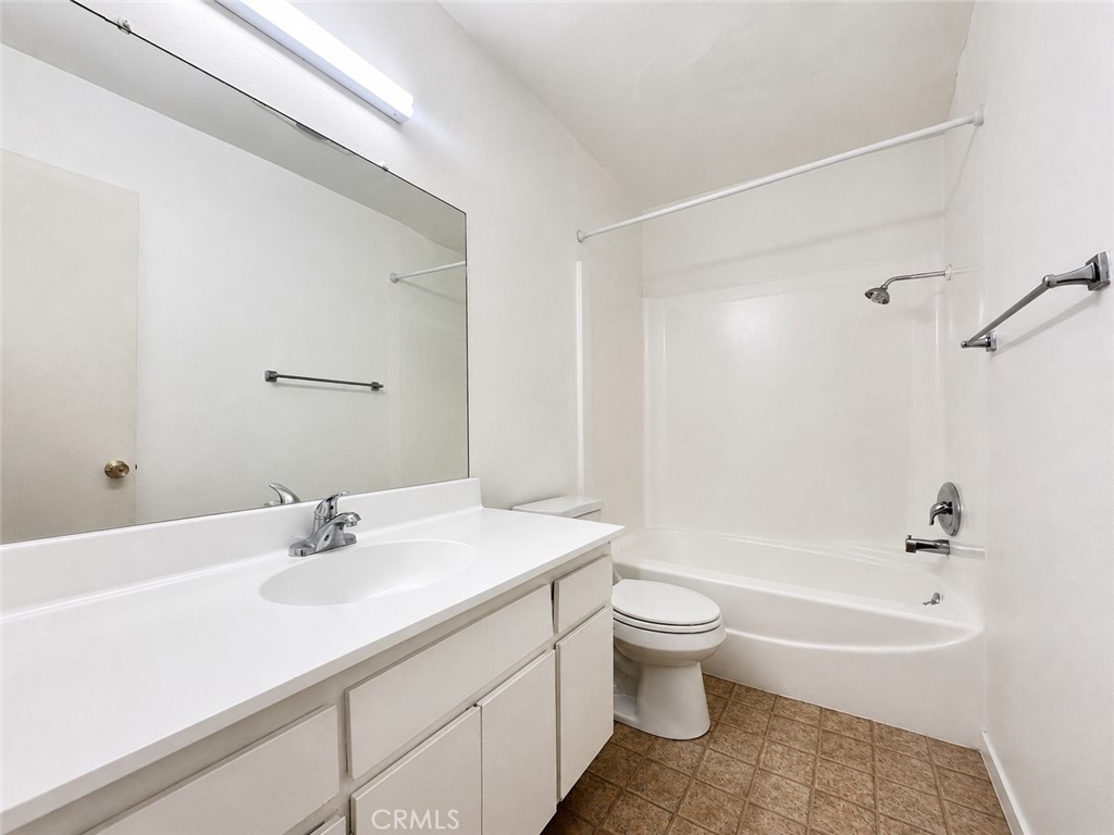18307 Burbank Boulevard 131 Property Photo 15