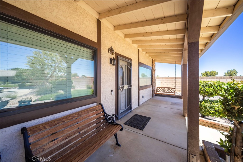 42301 Woodstone Property Photo 4