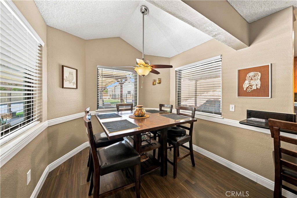 42301 Woodstone Property Photo 10
