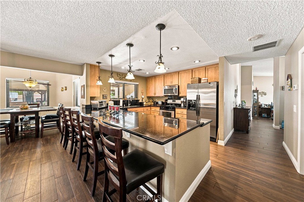 42301 Woodstone Property Photo 11