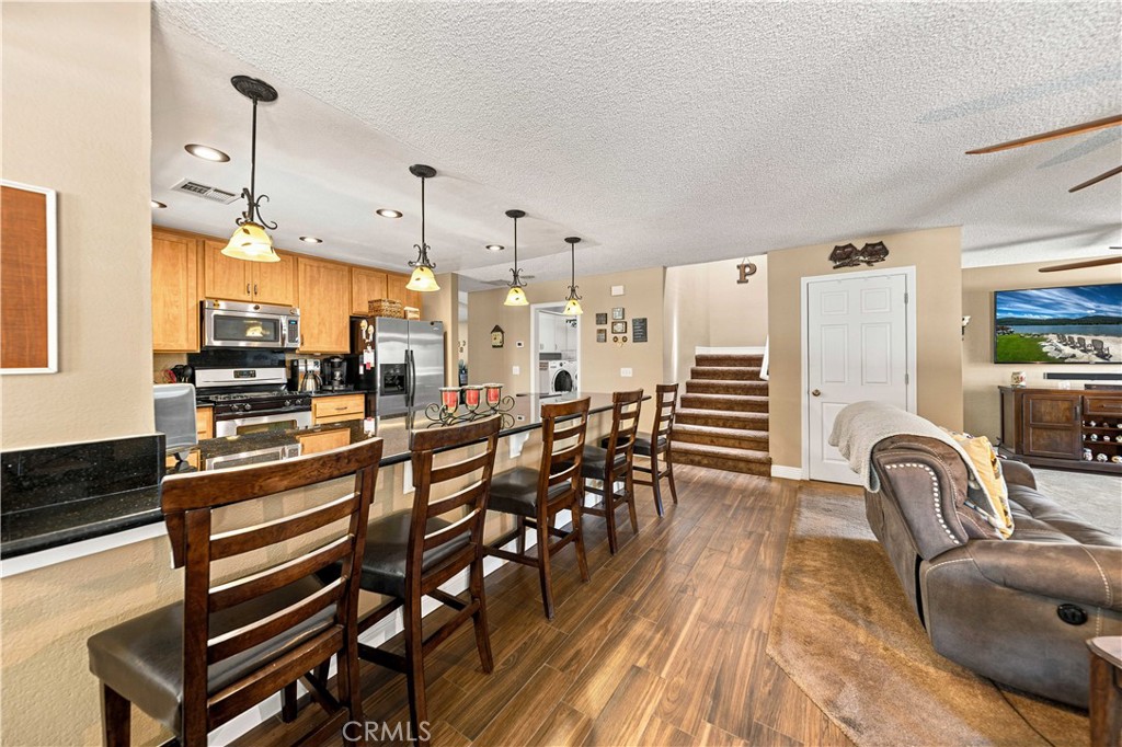 42301 Woodstone Property Photo 12