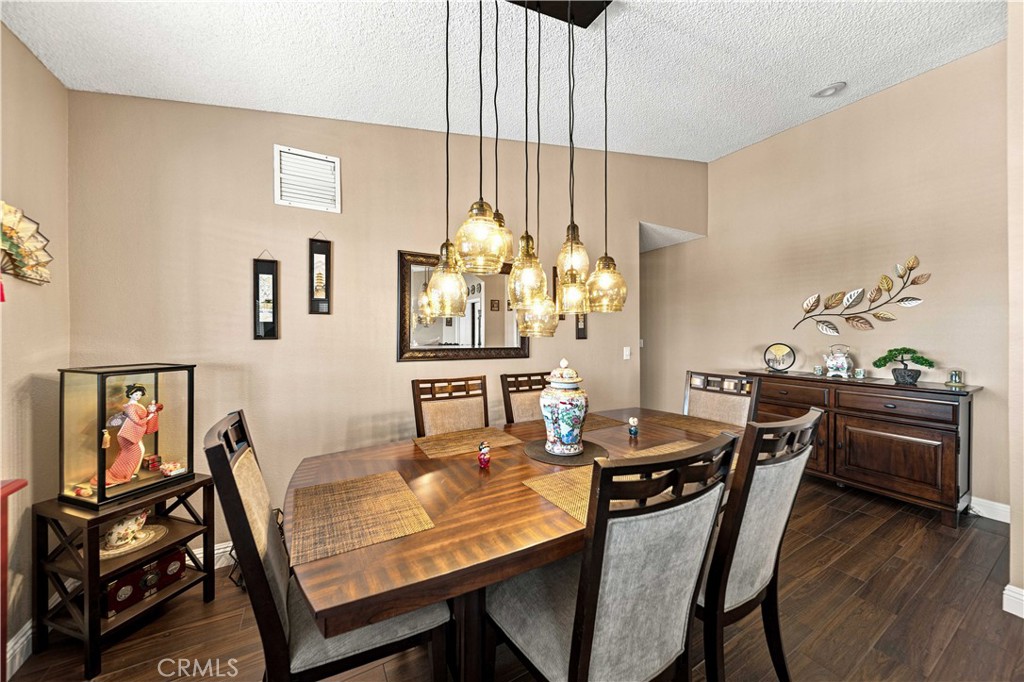 42301 Woodstone Property Photo 19