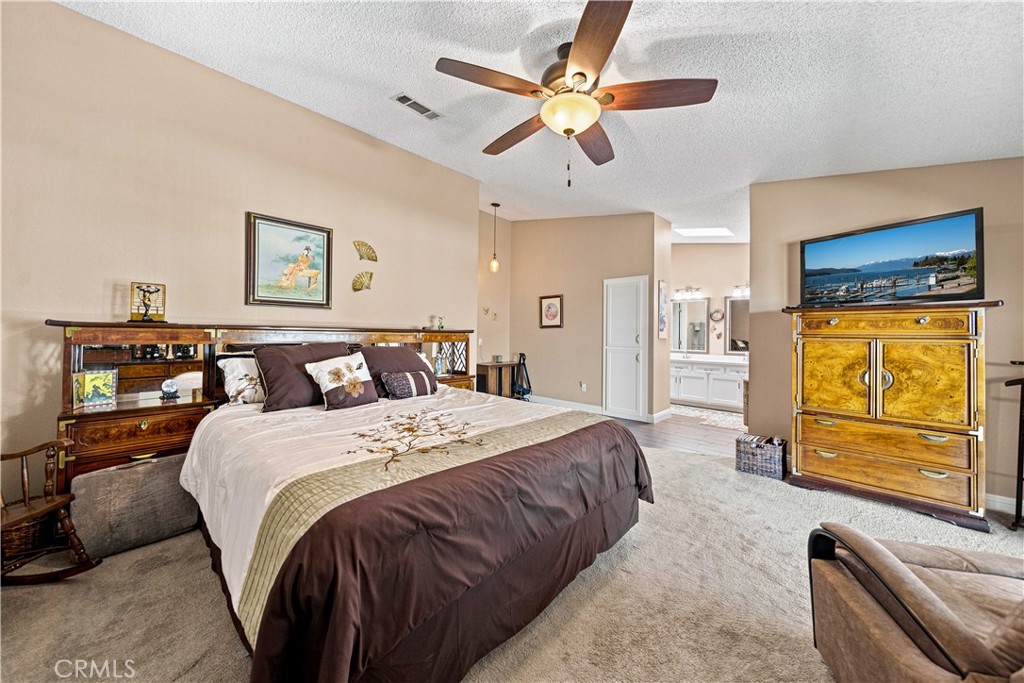 42301 Woodstone Property Photo 30