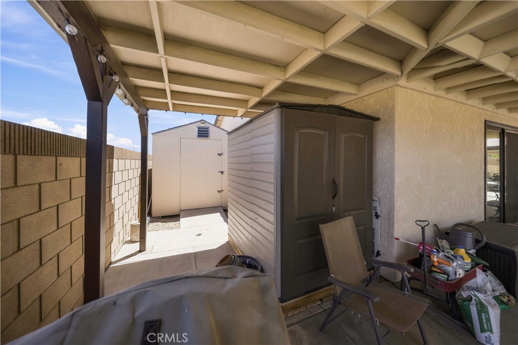 42301 Woodstone Property Photo 46