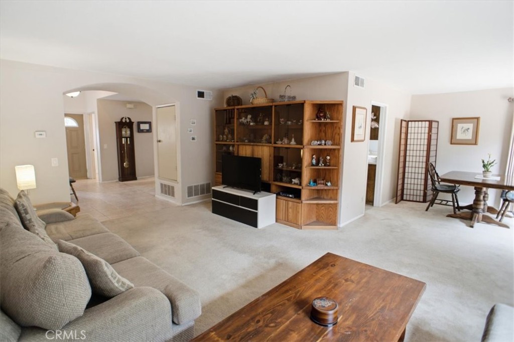 15833 Rosehaven Lane Property Photo 8