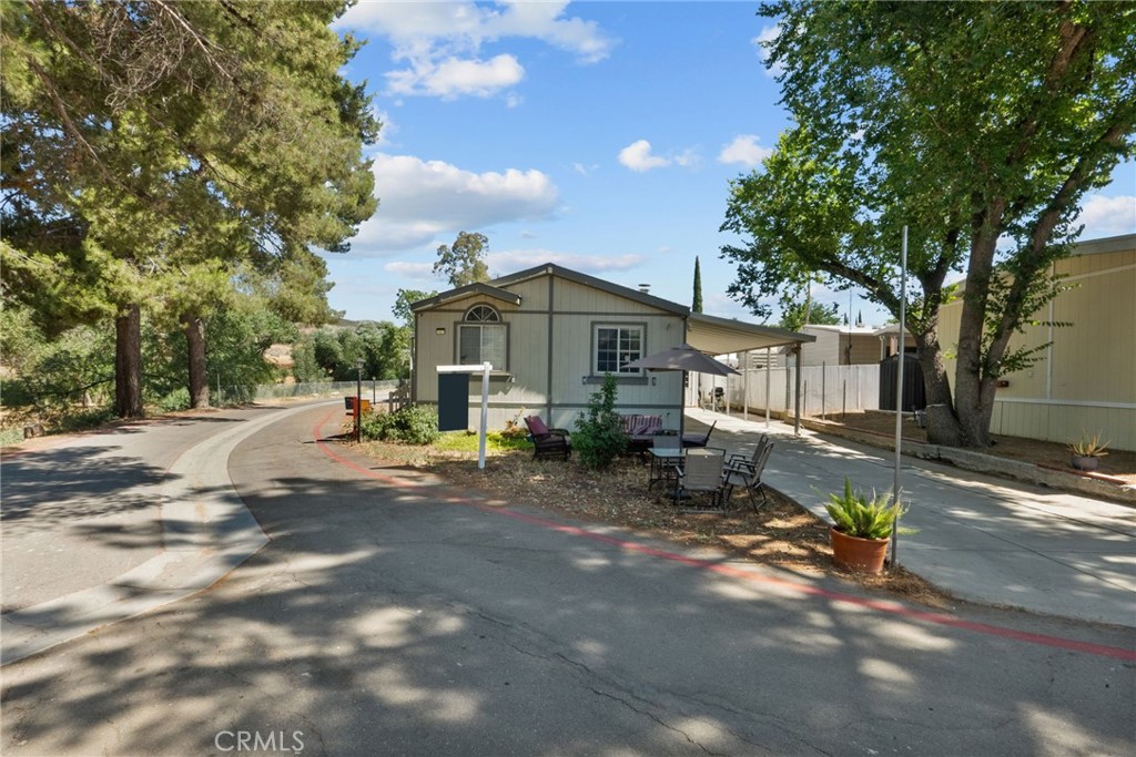 36200 Paradise Ranch 1 Property Photo 2