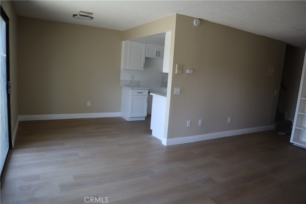 9047 Langdon 4 Property Photo 3