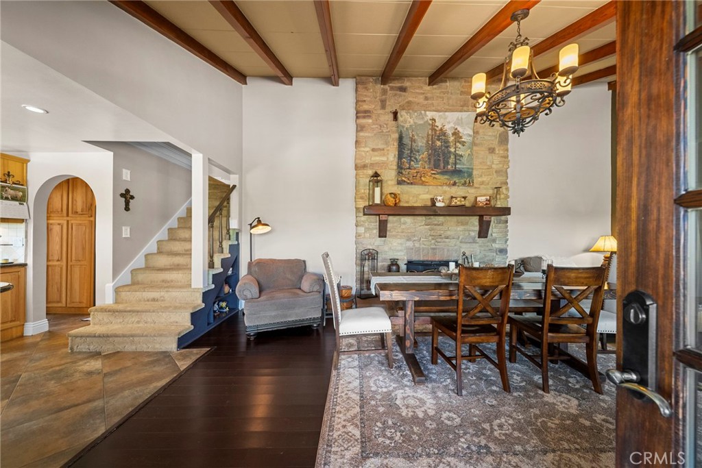 32935 Canyon Quail Trail Property Photo 6