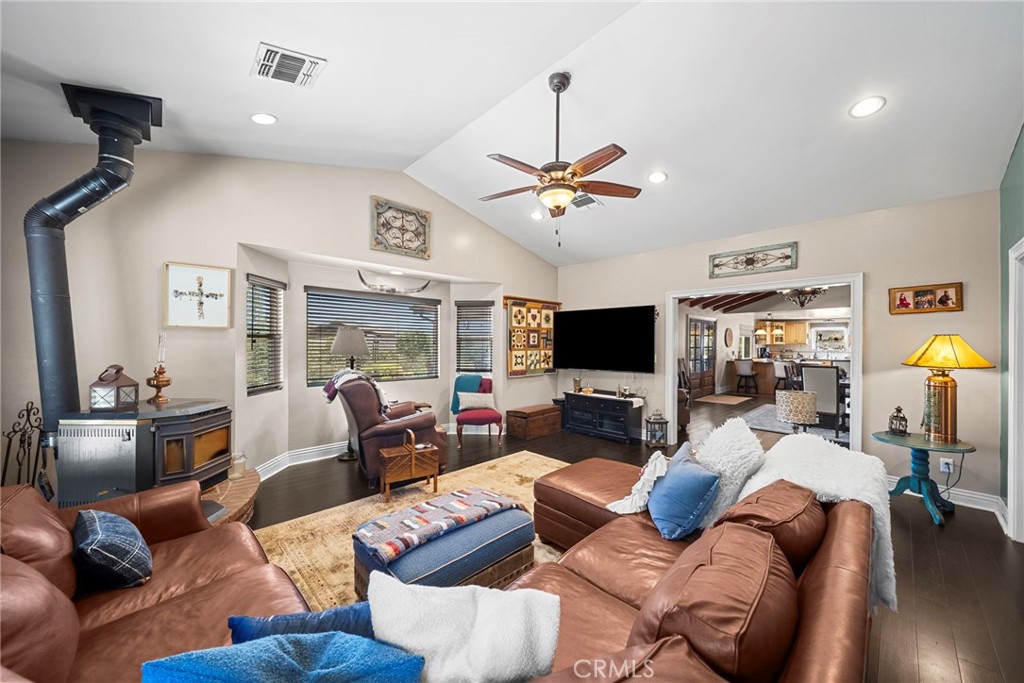32935 Canyon Quail Trail Property Photo 16